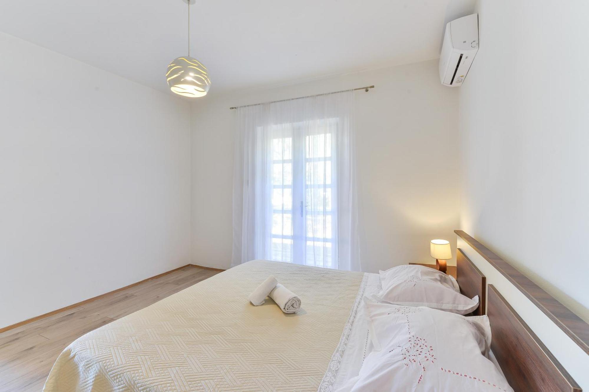 Apartments With A Parking Space Bibinje, Zadar - 12270 Room photo